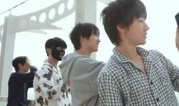 贺峻霖意外爆料视频合集,揭秘娱乐圈幕后故事