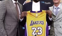 詹姆斯爆料史密斯视频,一场篮球界的风暴即将来临