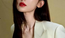 51最新吃瓜爆料反差,明星反差萌，吃瓜群众惊呼不已！