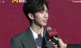 贺峻霖意外爆料视频合集,揭秘娱乐圈幕后故事