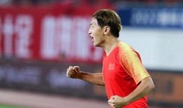 杨旭儿子爆料视频,揭秘家庭生活点滴